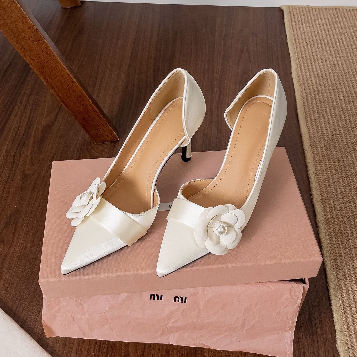 Women Formal Wear On Sale - Satin Pointed Stiletto Pumps Women Floral