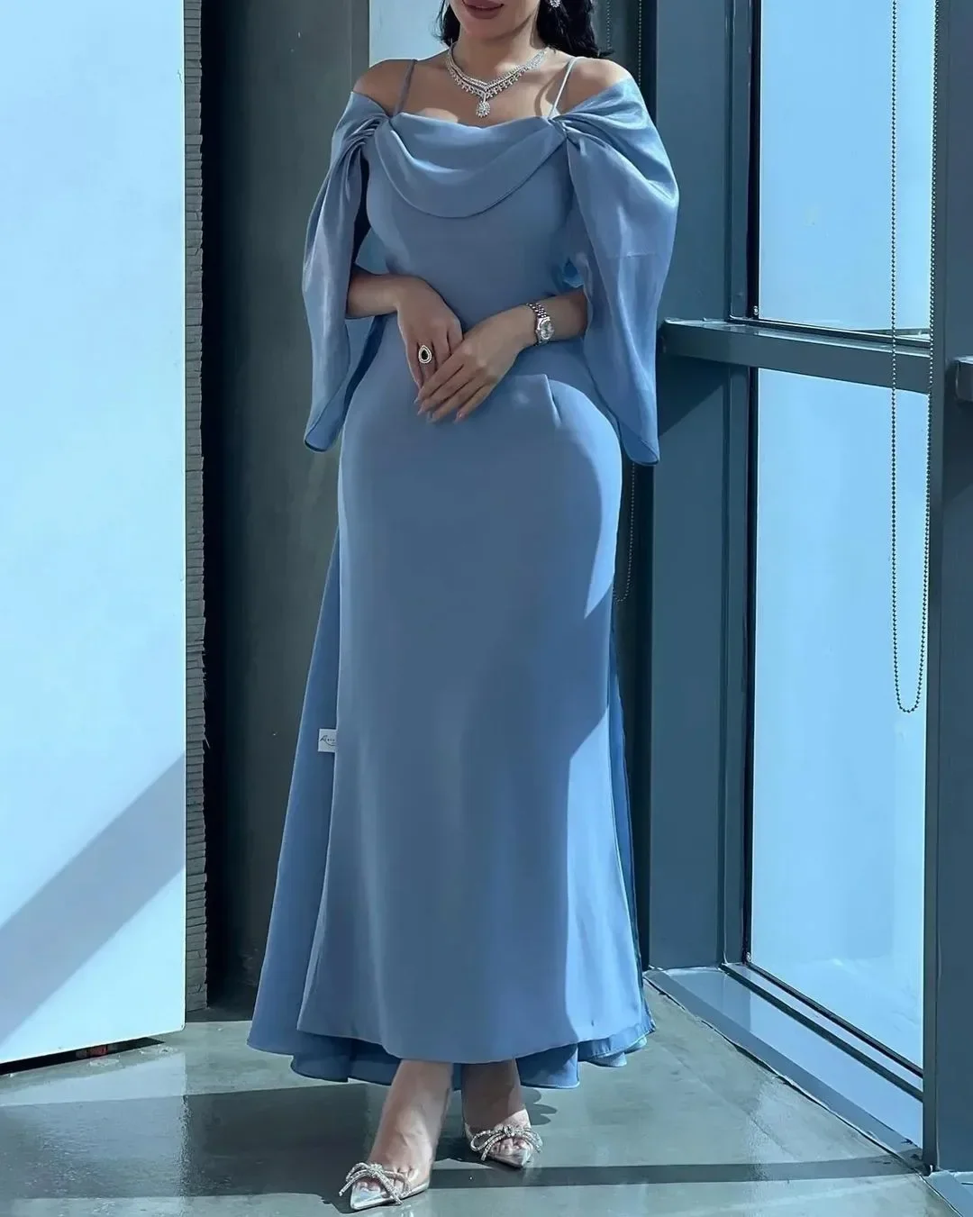 Customized Dubai Women Wear Fo - огляд і ціна Women Formal Wear Dubai