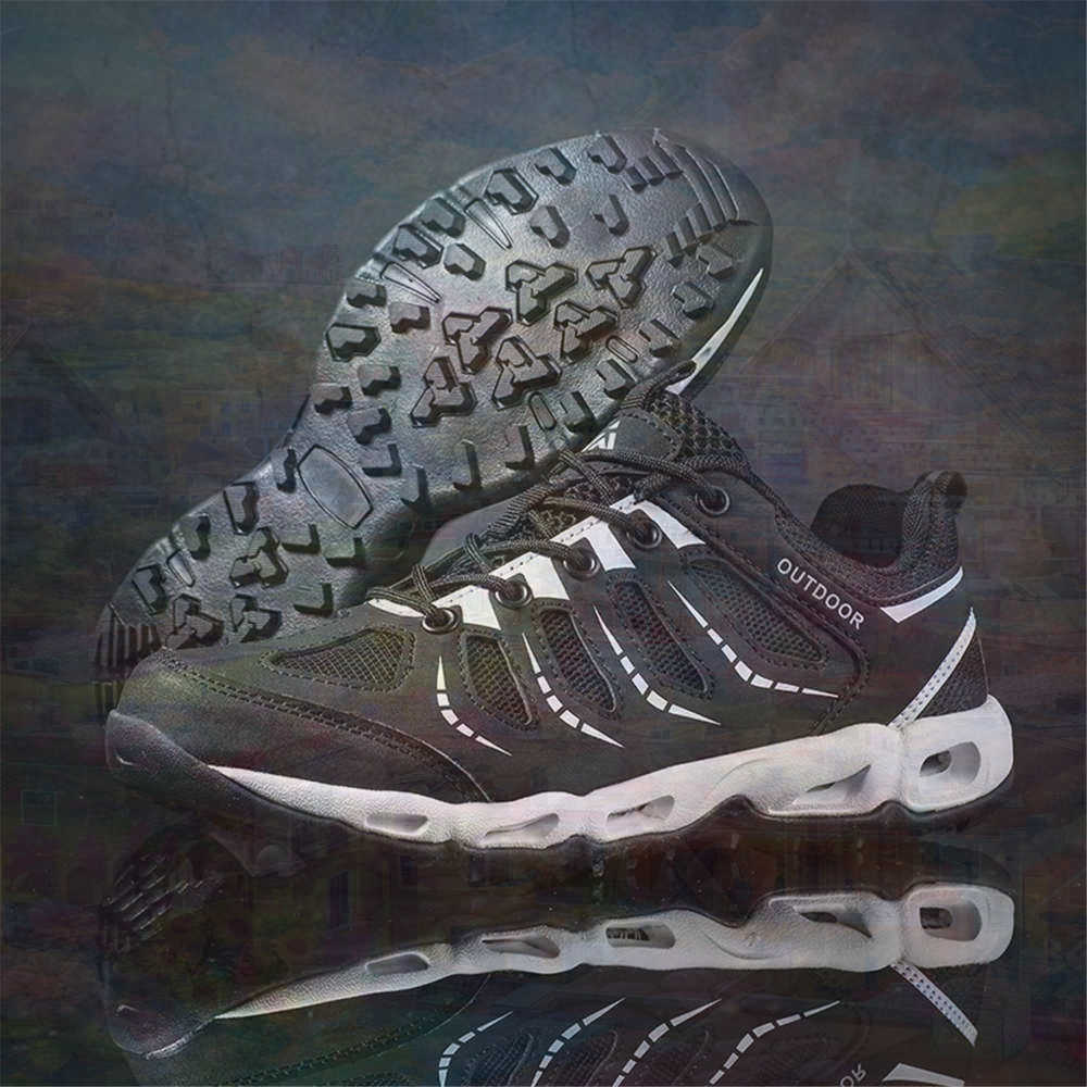 Sumer Round Tip Silver Sneaker - огляд і ціна Women'S Formal Wear Accessories